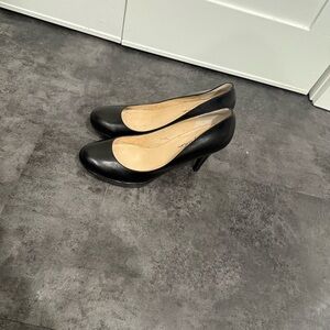 Marc Fisher Black Leather Heels
